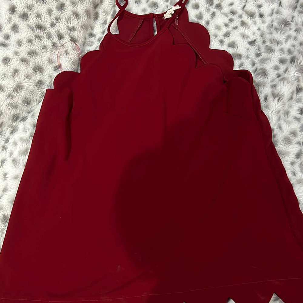 Scalloped Tank